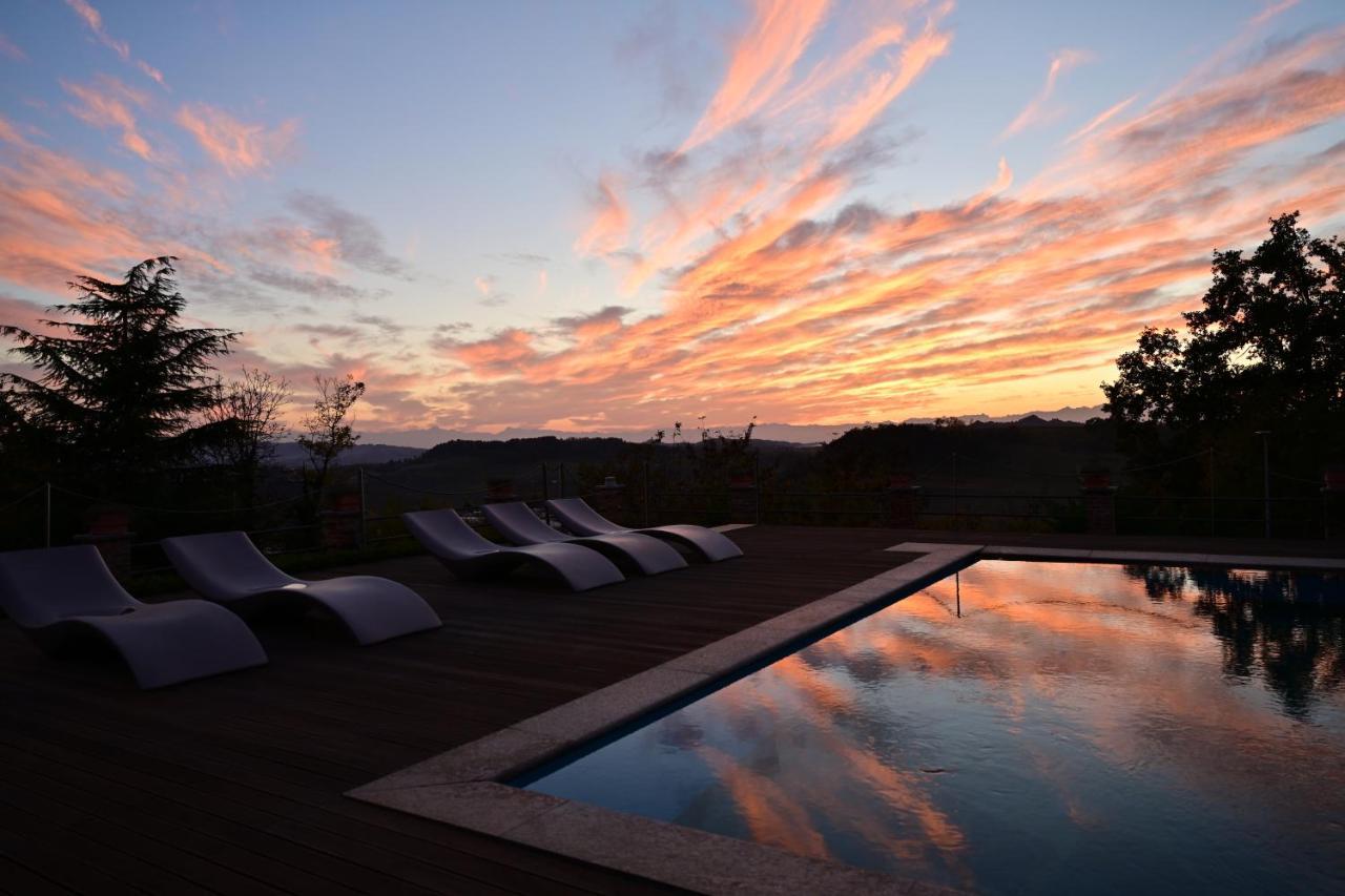 La Madernassa Resort - Casalora Dimora Storica Di Charme 瓜热讷 外观 照片