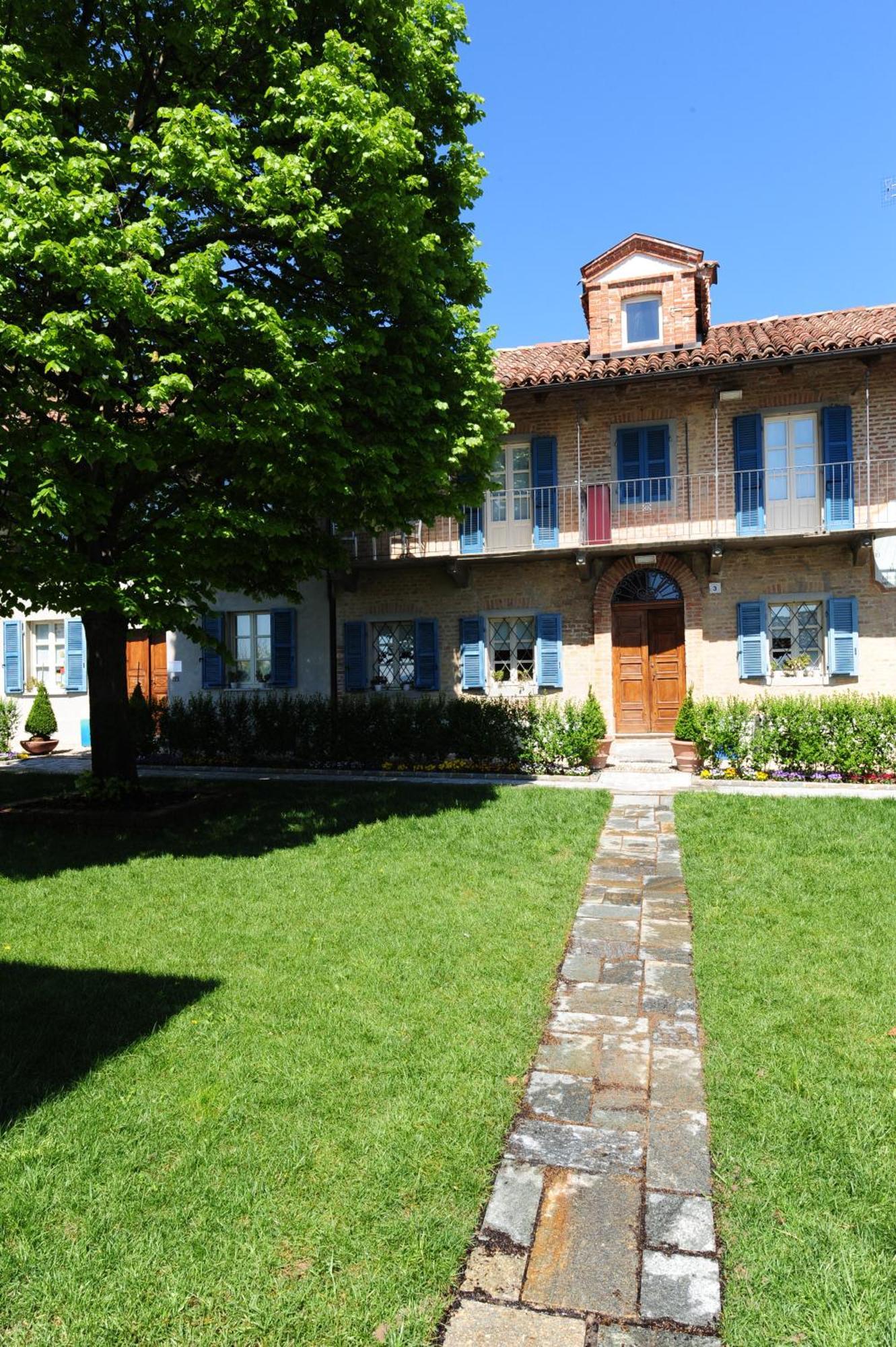 La Madernassa Resort - Casalora Dimora Storica Di Charme 瓜热讷 外观 照片